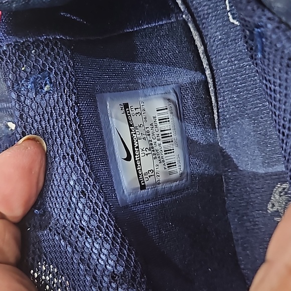 RARE NIKE HYPERDUNK MEN ' S SNEAKERS - Picture 4 of 4